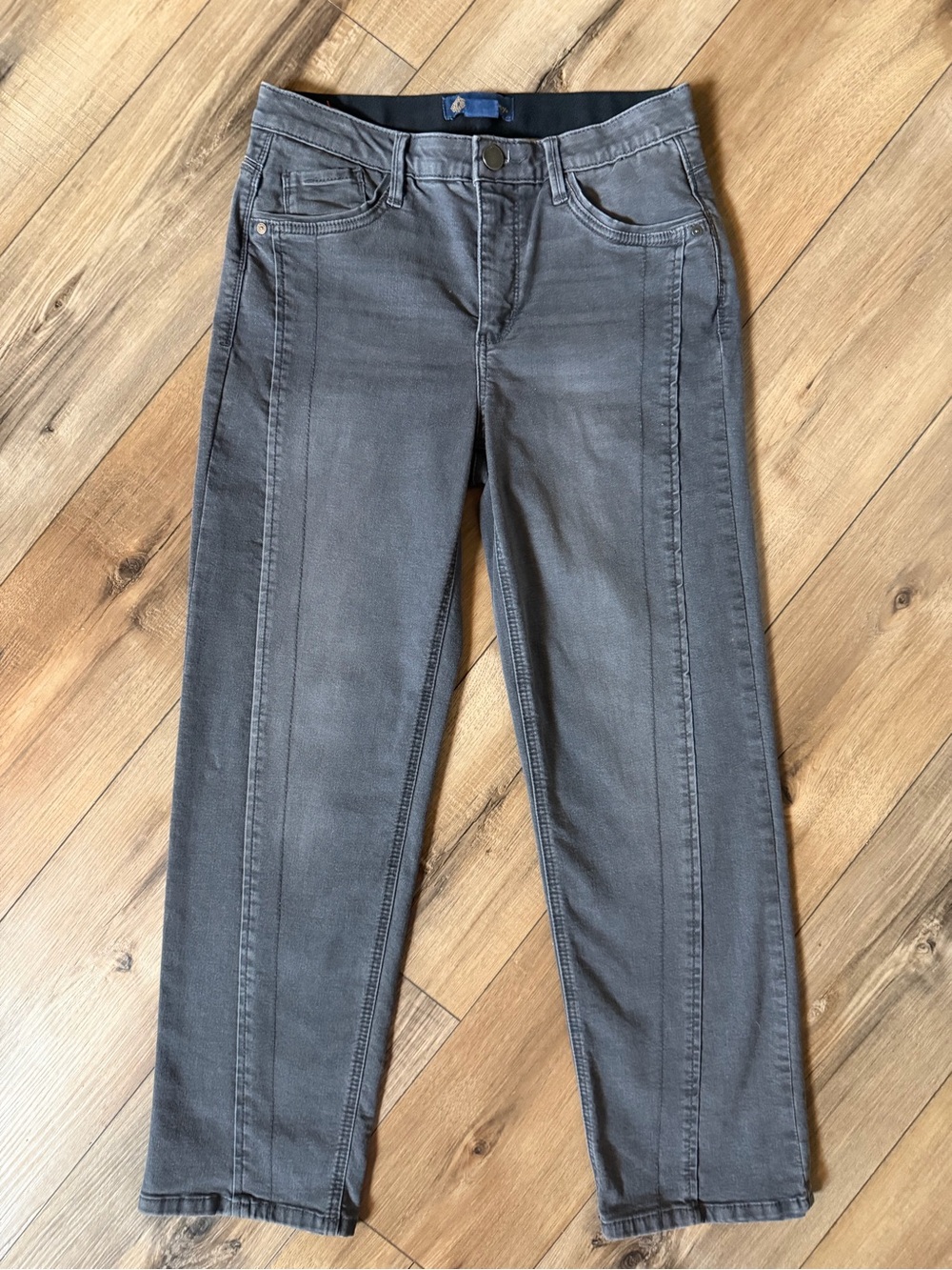 Democracy Women's Gray Straight Leg Jeans